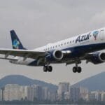 A redução dos preços das passagens em voos comerciais resultou em um aumento de 37% nas viagens corporativas no Brasil durante o mês de maio deste ano.