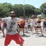 O aulão gratuito tem como objetivo desenvolver uma metodologia autoral aplicada à dança house