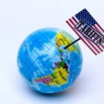 O aumento de tarifas está gerando uma guerra comercial e adicionando instabilidade e expectativas desalentadoras nos mercados internacionais