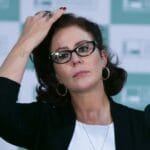 Carla Zambelli entra na 'lista vermelha' da Interpol