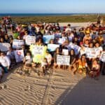 Moradores e bugueiros da Prainha protestam contra obra da CE-025 em área ambiental