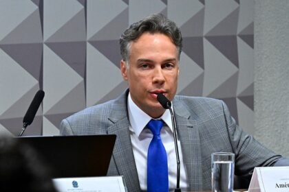 presidente da Amar Brasil se cala na CPMI