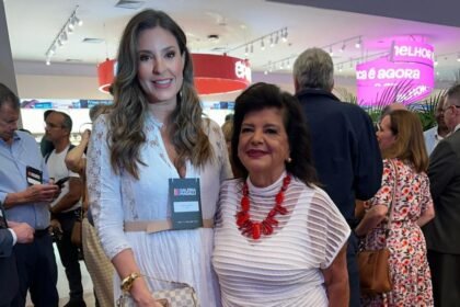 Carol Mello prestigia inauguração da Galeria Magalu ao lado de Luiza Trajano