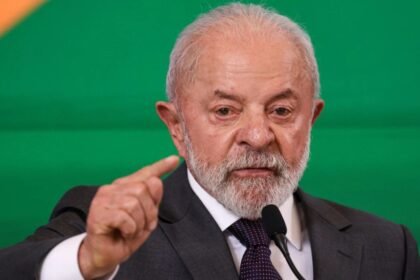 Lula nega problema com o Congresso, mas critica emendas impositivas