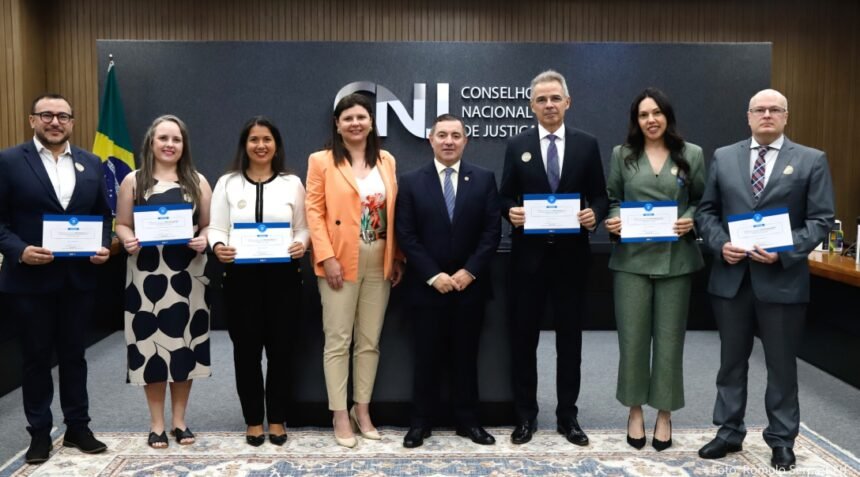 TJCE recebe em Brasília Selo Linguagem Simples do CNJ