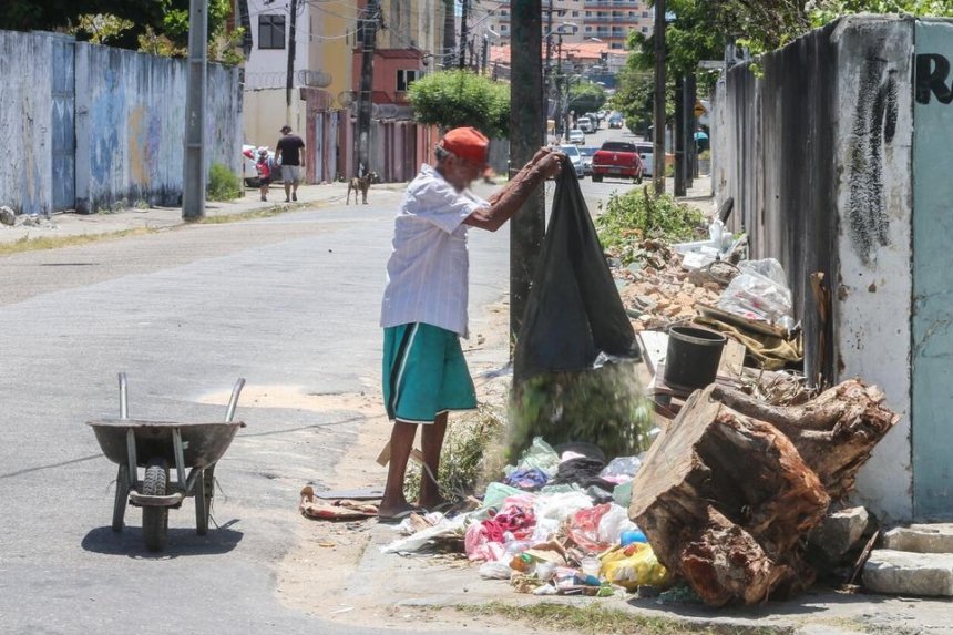Fortaleza prepara uso de inteligência artificial para flagrar e multar descarte irregular de lixo