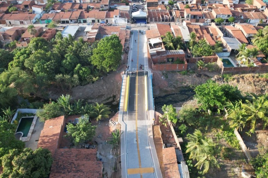 Governo do Ceará e prefeituras inauguram ponte que liga Maracanaú e Pacatuba