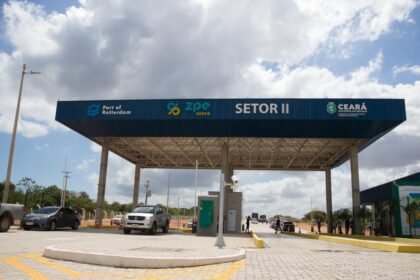 Entrada da Zona de Processamento de Exportação (ZPE) no Complexo Industrial e Portuário do Pecém, no Ceará, área que receberá data centers ligados a investimento bilionário da ByteDance.