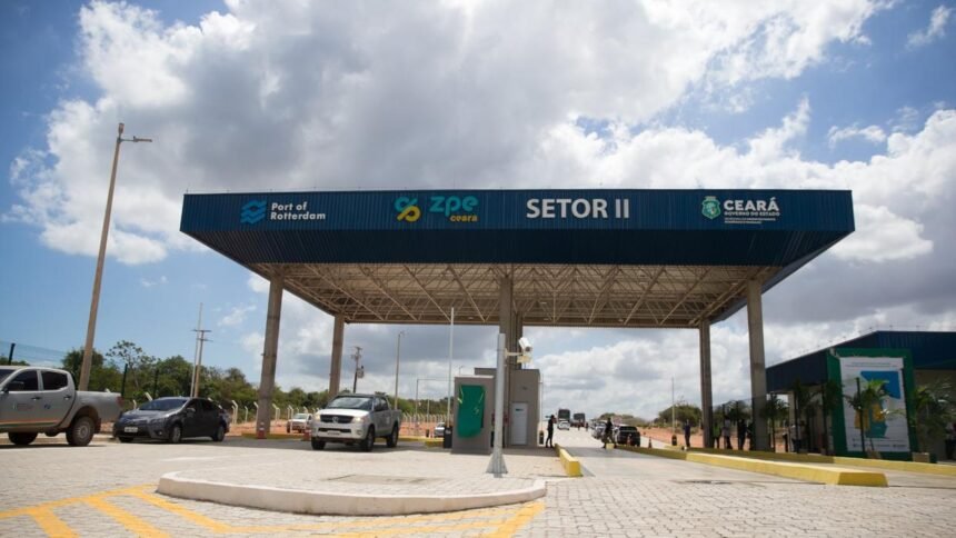 Entrada da Zona de Processamento de Exportação (ZPE) no Complexo Industrial e Portuário do Pecém, no Ceará, área que receberá data centers ligados a investimento bilionário da ByteDance.