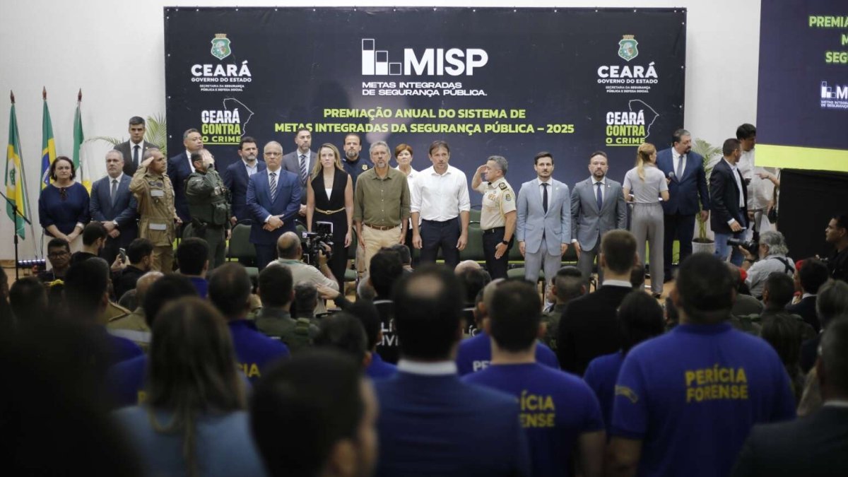 Solenidade do Prêmio Misp 2025 reúne governador, autoridades e profissionais da segurança pública no Centro Integrado de Segurança Pública, em Fortaleza.