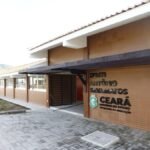 Fachada da Escola de Ensino Médio em Tempo Integral Antônio Silva Matos, inaugurada pelo Governo do Ceará em Tejuçuoca.